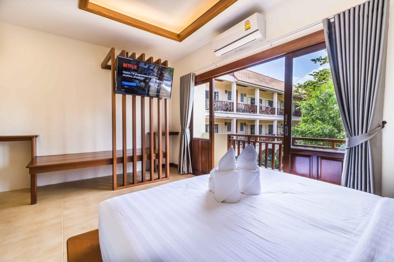 Wyh Hotels Koh Tao Exterior photo